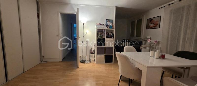 Appartement - 60 m² - 3 pièces
