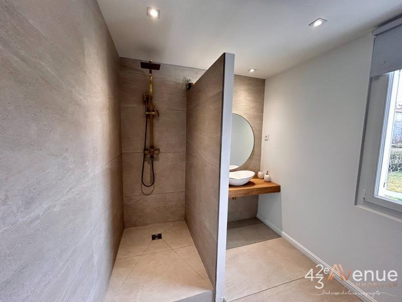 Maison - 111 m² - 5 pièces