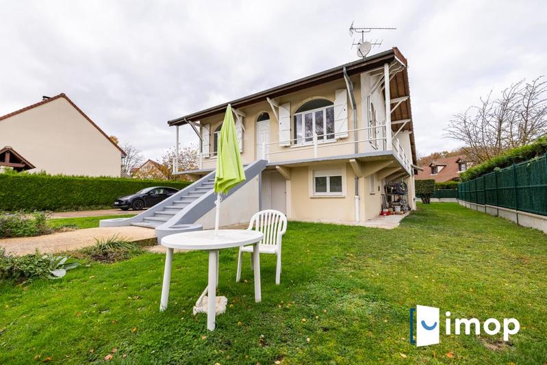 Maison - 210 m² - 5 pièces