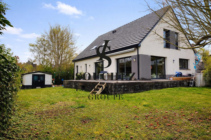 Maison - 159 m² - 7 pièces