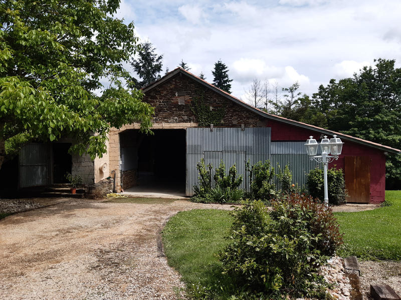 Propriété - 195 m² - 8 pièces