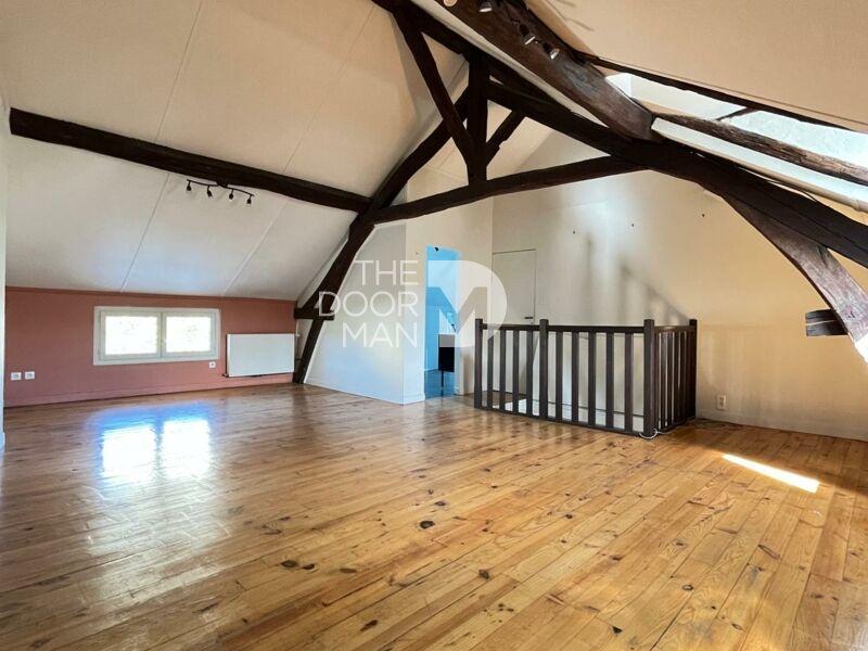 Maison - 193 m² - 7 pièces