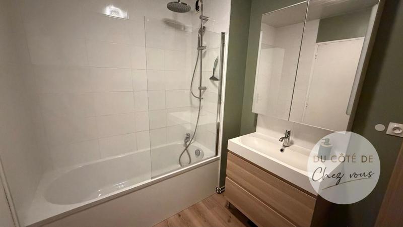 Appartement - 98 m² - 5 pièces