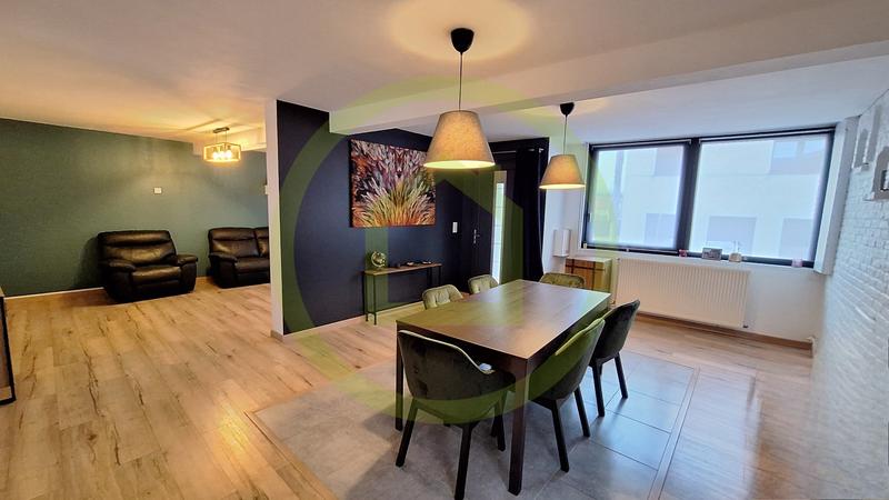 Maison de ville - 166 m² - 8 pièces