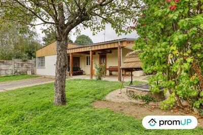 Maison traditionnelle - 110 m² - 7 pièces