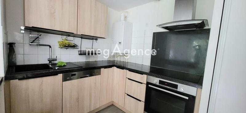 Maison - 84 m² - 4 pièces