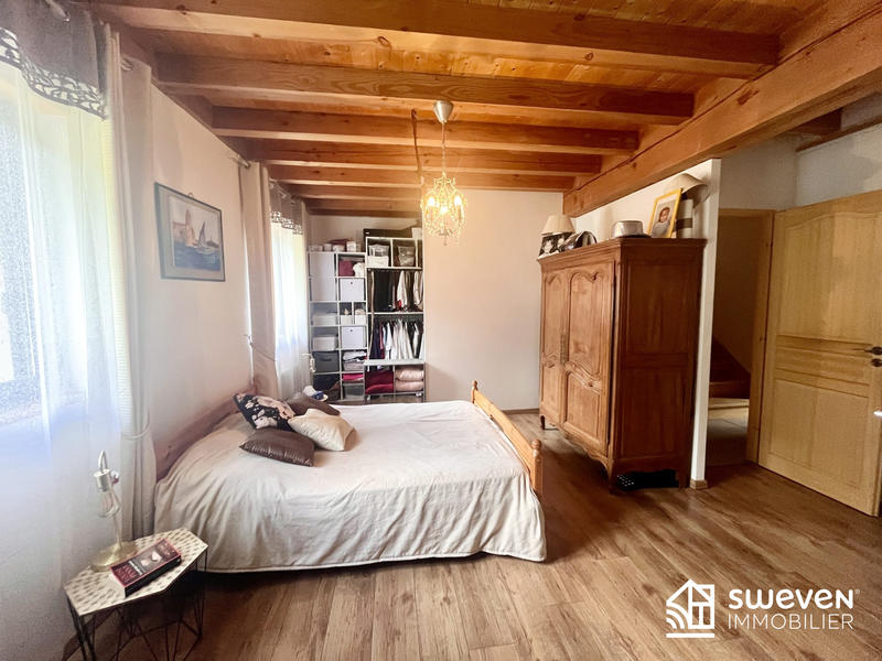 Maison - 165 m² - 6 pièces