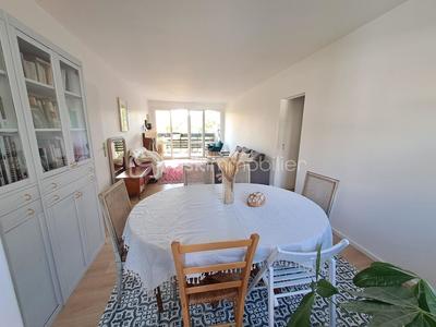 Appartement - 89 m² - 5 pièces