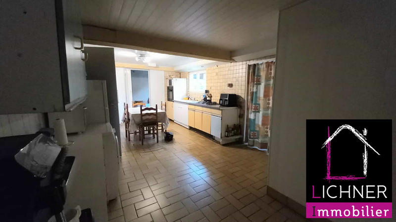 Maison - 139 m² - 6 pièces