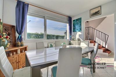 Maison - 70 m² - 3 pièces