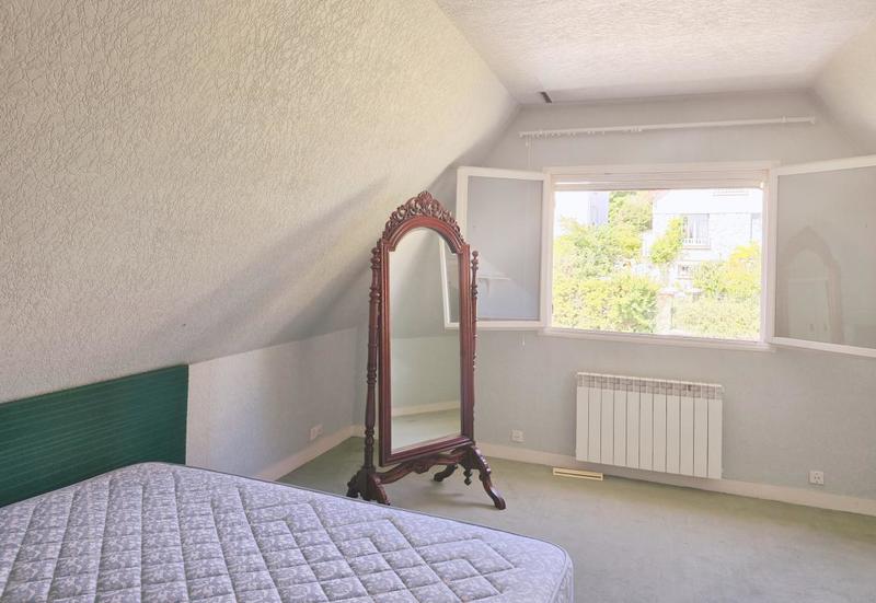 Maison - 170 m² - 7 pièces