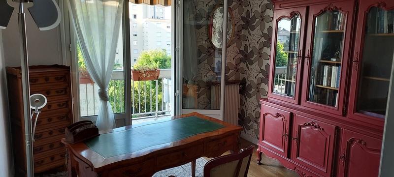 Appartement - 118 m² - 6 pièces