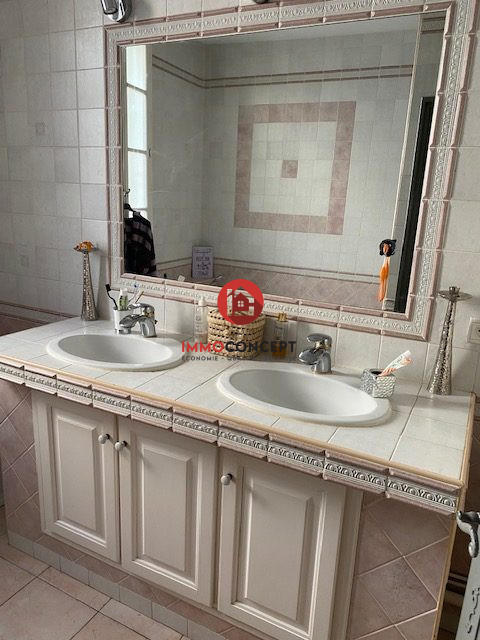 Maison ancienne - 139 m² - 6 pièces