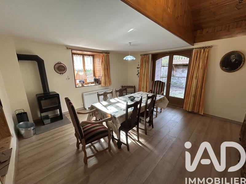 Maison - 139 m² - 6 pièces