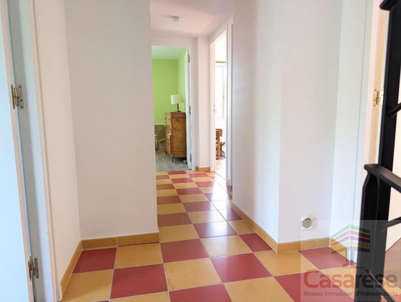 Maison - 160 m² - 8 pièces