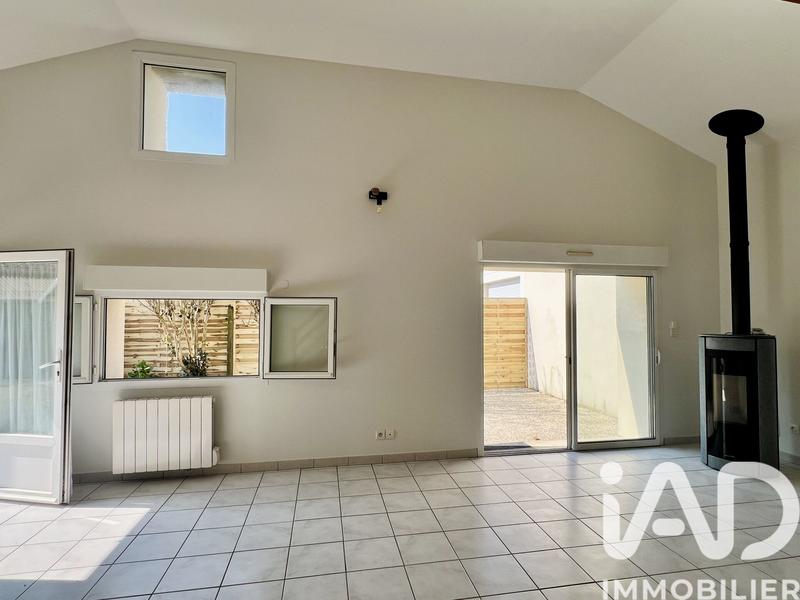 Maison - 81 m² - 3 pièces