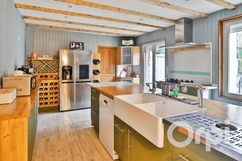 Maison - 147 m² - 6 pièces