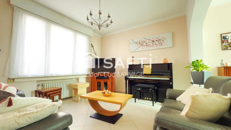 Maison - 160 m² - 6 pièces