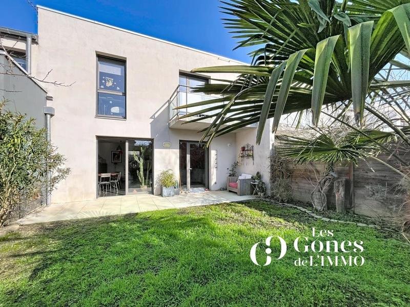 Maison de ville - 105 m² - 5 pièces