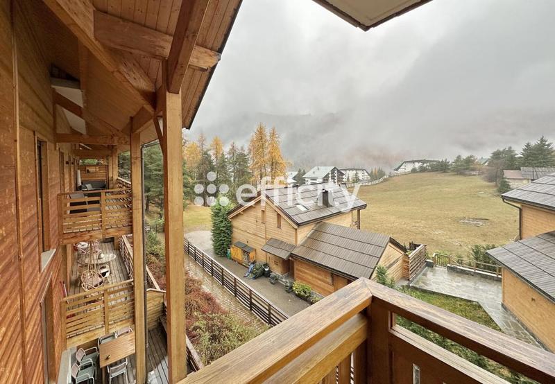 Appartement - 108 m² - 5 pièces