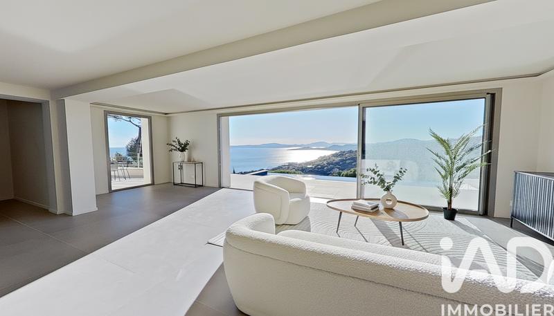 Maison de maîtres - 230 m² - 6 pièces