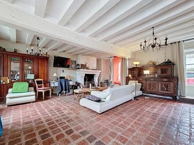 Maison - 200 m² - 6 pièces