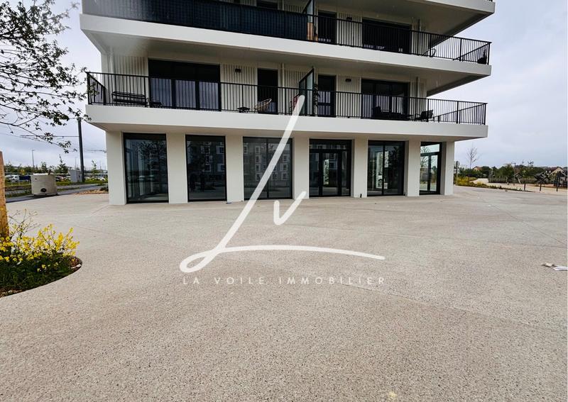 Local commercial - 186 m²