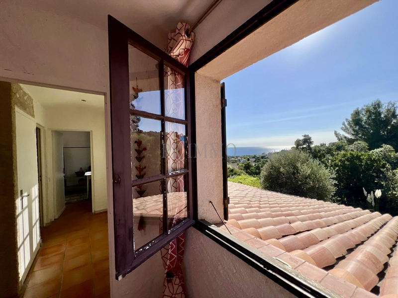 Maison - 163 m² - 6 pièces