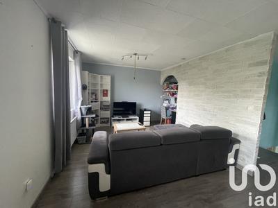 Maison - 181 m² - 9 pièces