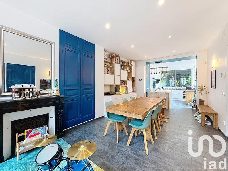 Maison de ville - 234 m² - 8 pièces