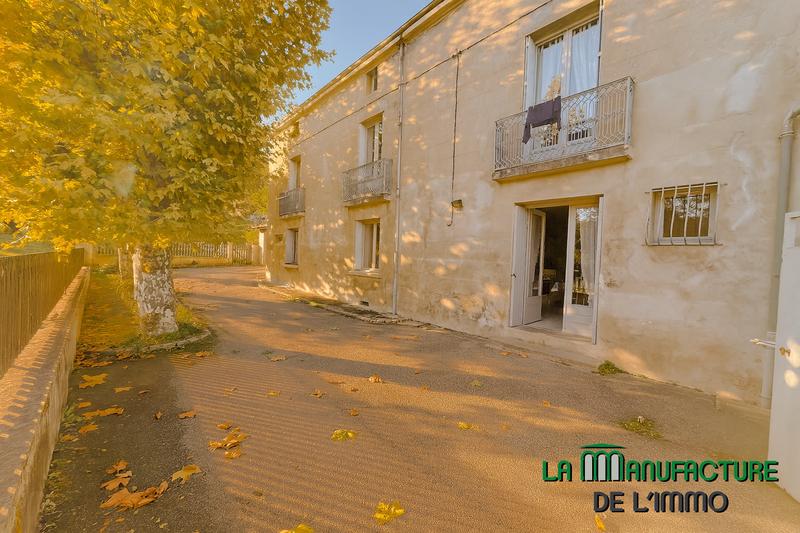 Maison - 322 m² - 4 pièces