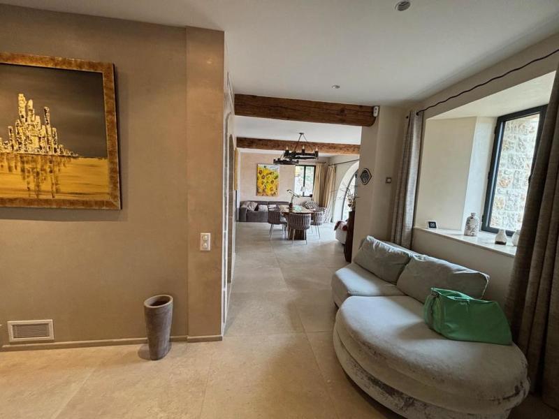 Terrain - 94 759 m²