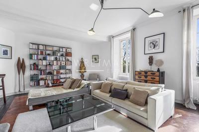 Bastide - 433 m² - 14 pièces