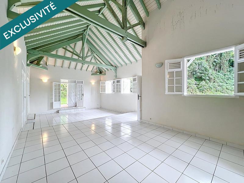 Maison - 254 m² - 6 pièces