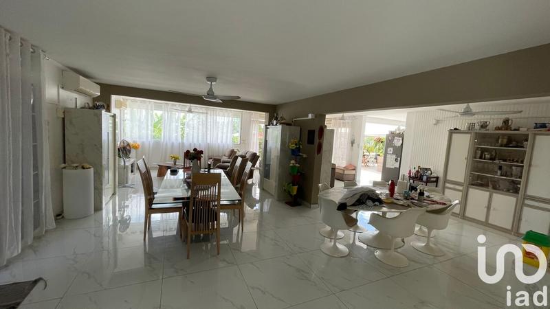 Maison - 431 m² - 13 pièces