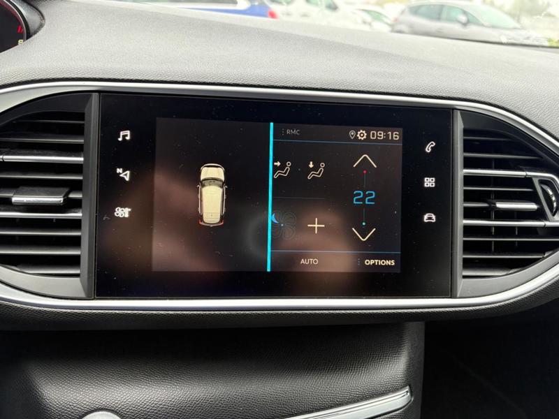 Peugeot 308 1.5 Blue Hdi 100 Style