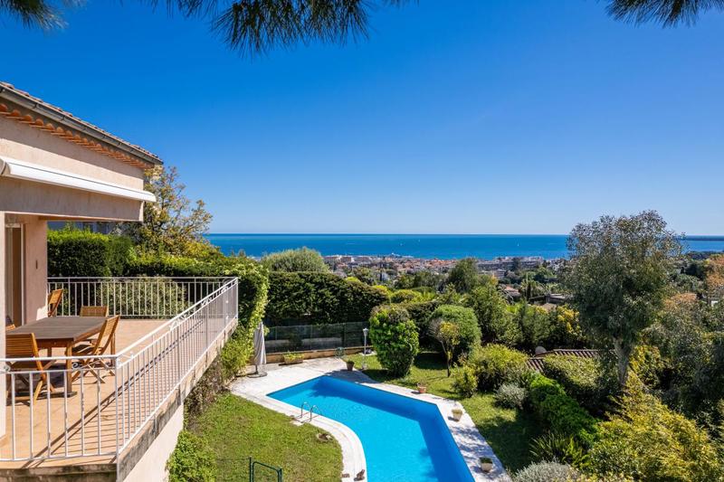 Maison - 153 m² - 6 pièces