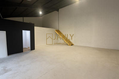 Local commercial - 192 m²