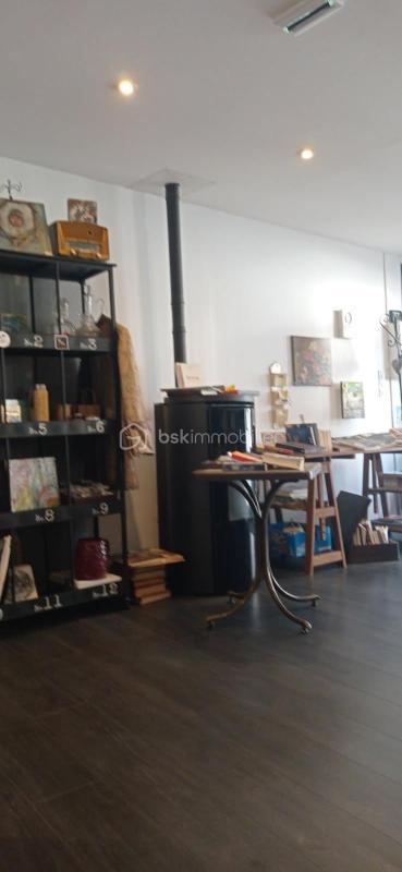 Immeuble - 98 m² - 2 pièces