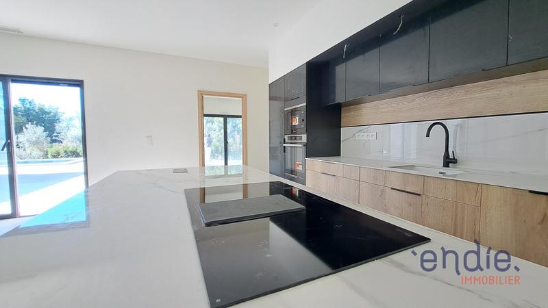 Maison - 154 m² - 4 pièces