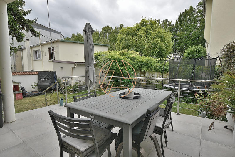 Maison - 123 m² - 4 pièces