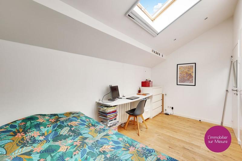 Penthouse - 80 m² - 3 pièces