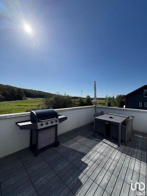 Maison - 108 m² - 4 pièces