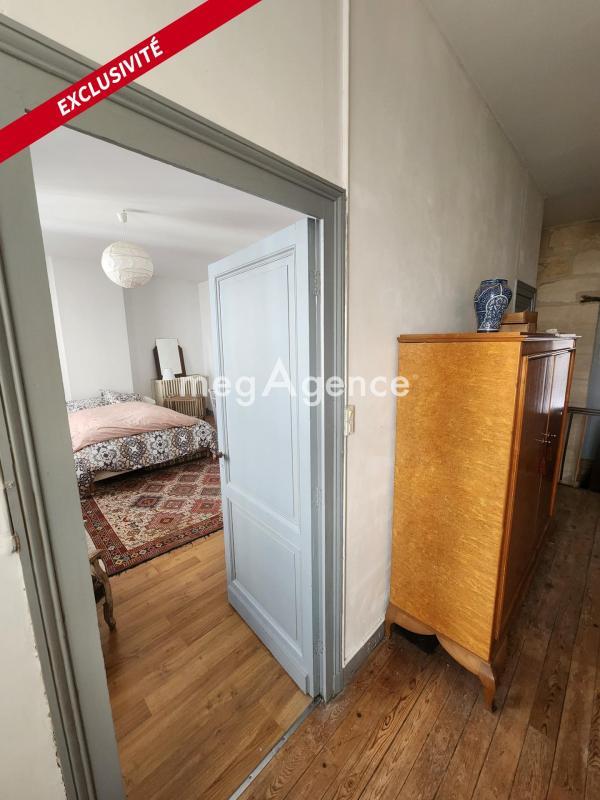 Maison - 250 m² - 7 pièces