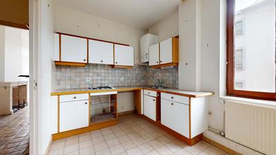 Appartement - 120 m² - 6 pièces