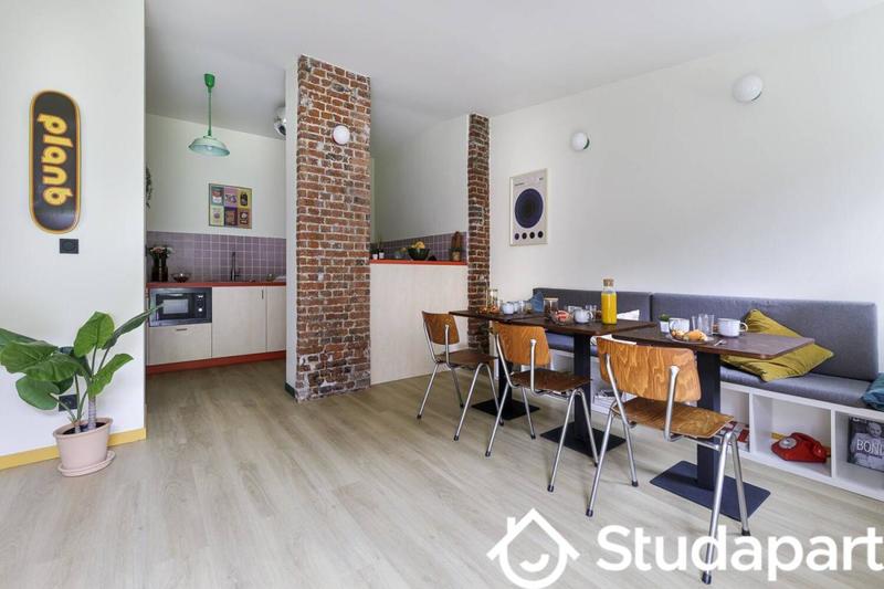 Chambre - 11 m² - 1 pièce