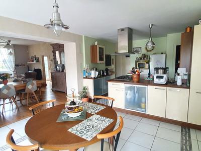 Maison - 134 m² - 5 pièces