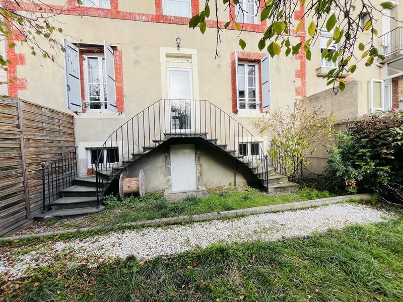 Appartement - 104 m² - 4 pièces