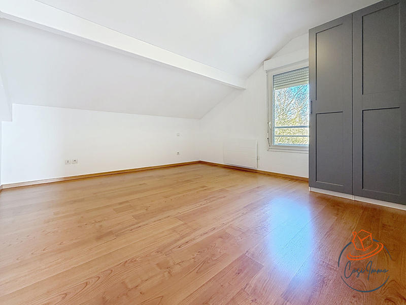 Maison - 168 m² - 6 pièces