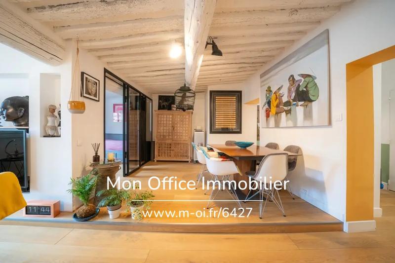 Appartement - 81 m² - 3 pièces